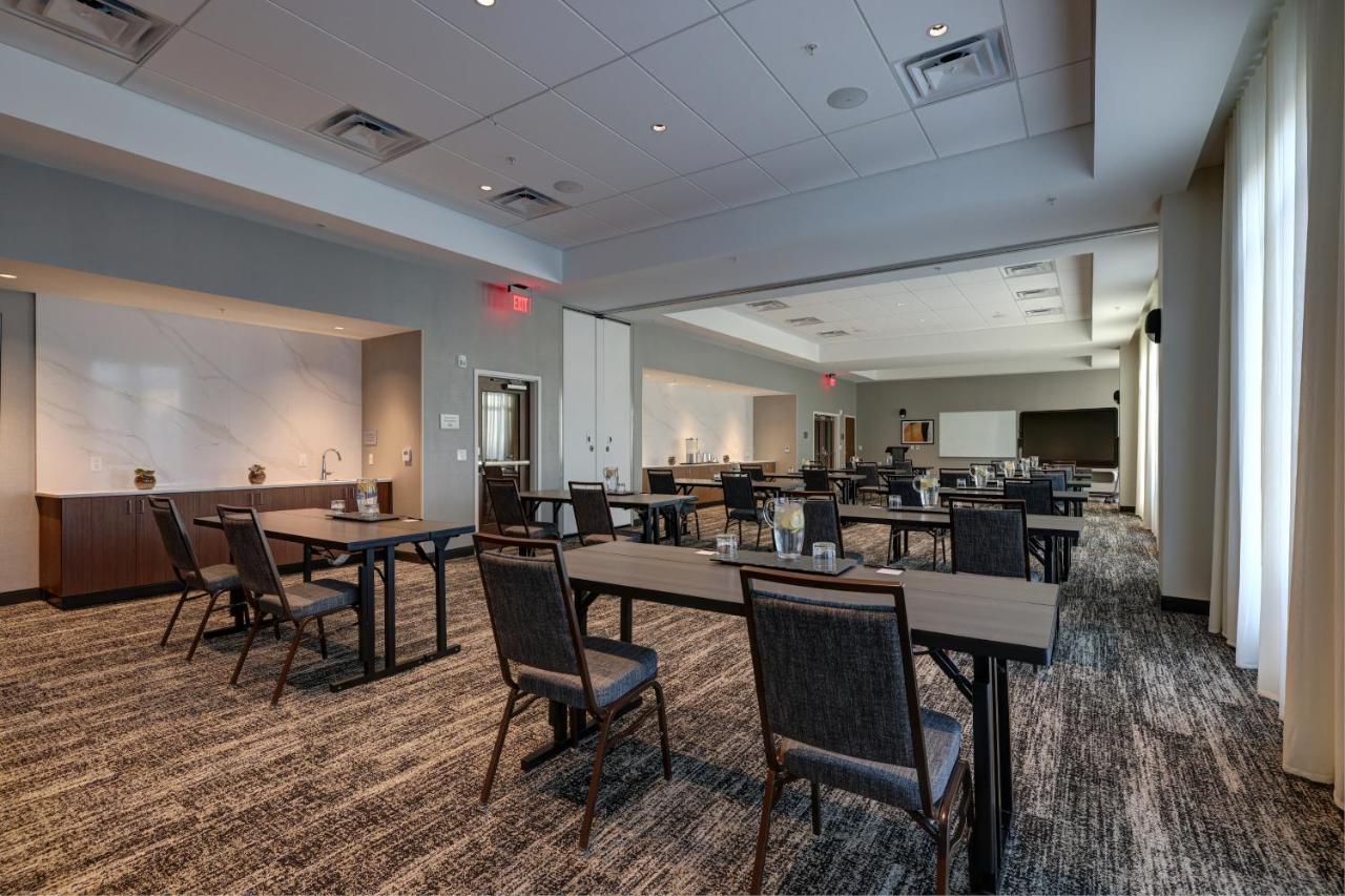 Courtyard By Marriott Iowa City University Heights Kültér fotó