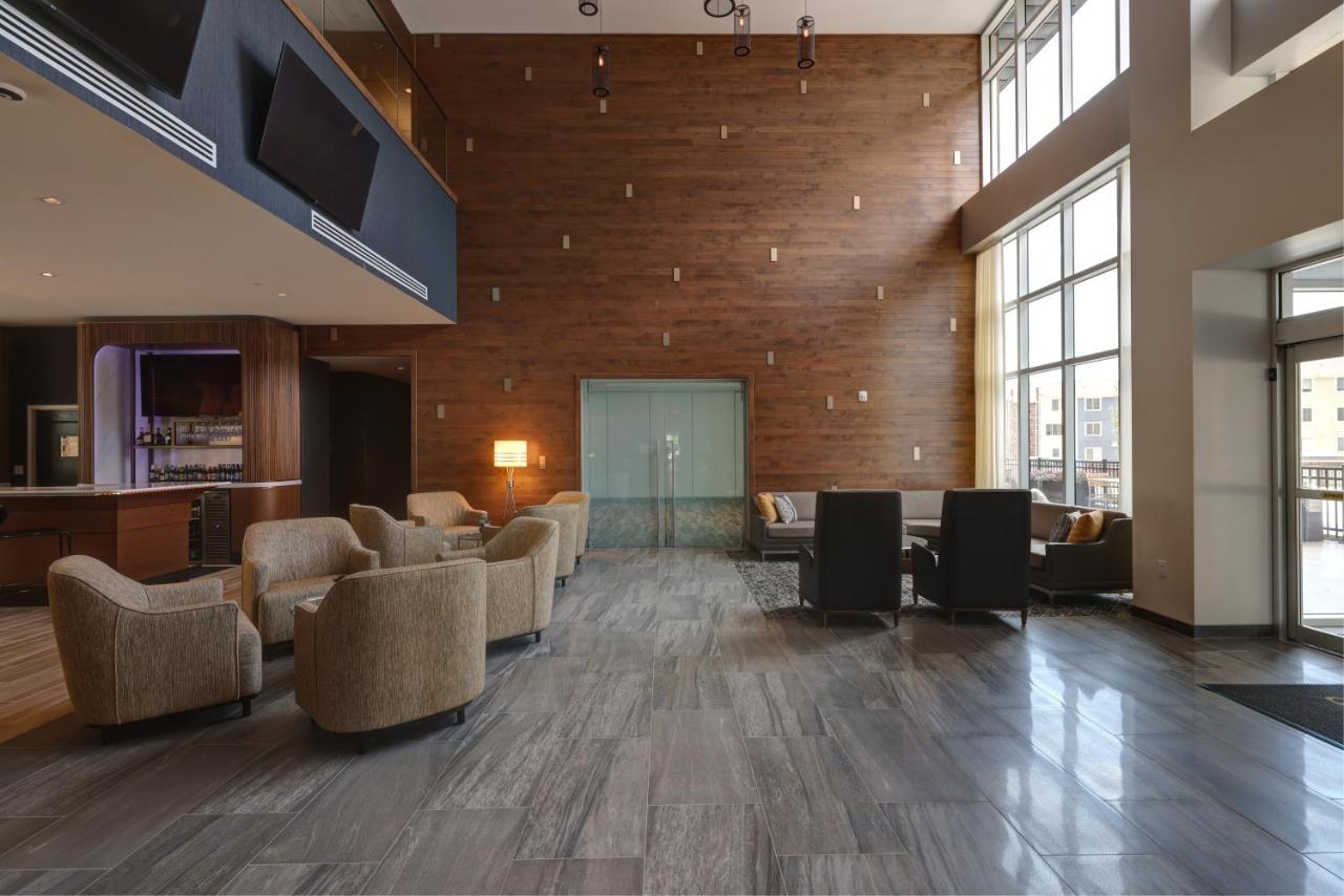Courtyard By Marriott Iowa City University Heights Kültér fotó