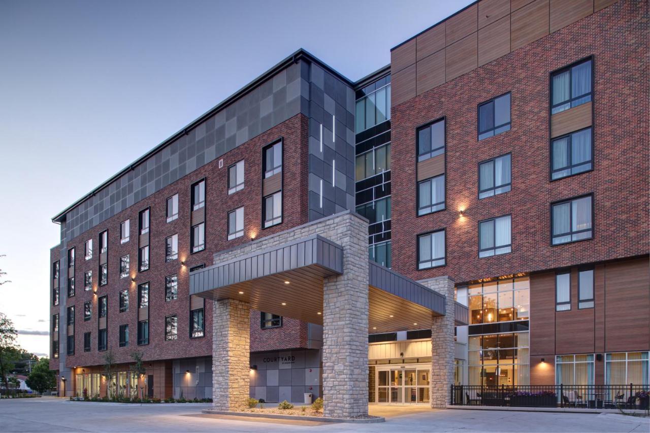 Courtyard By Marriott Iowa City University Heights Kültér fotó