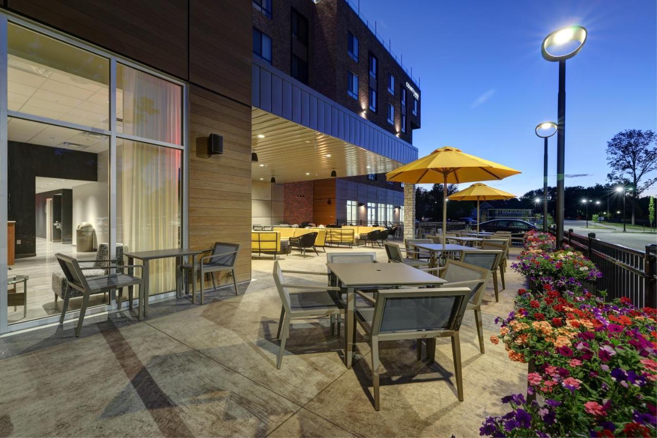 Courtyard By Marriott Iowa City University Heights Kültér fotó