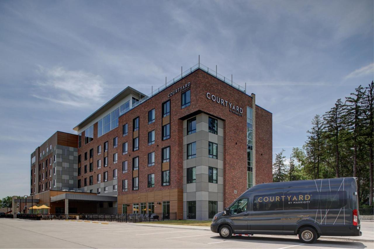 Courtyard By Marriott Iowa City University Heights Kültér fotó