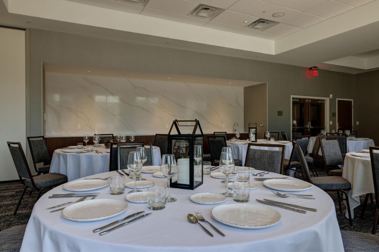 Courtyard By Marriott Iowa City University Heights Kültér fotó